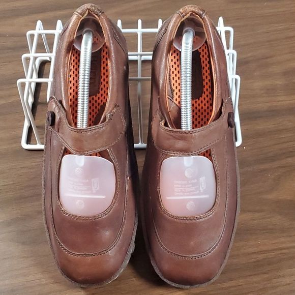 BORN Brown Mary Jane Leather Flat Shoe‎ size US 10/ EUR 42 Thick Gummy Sole - Picture 7 of 11